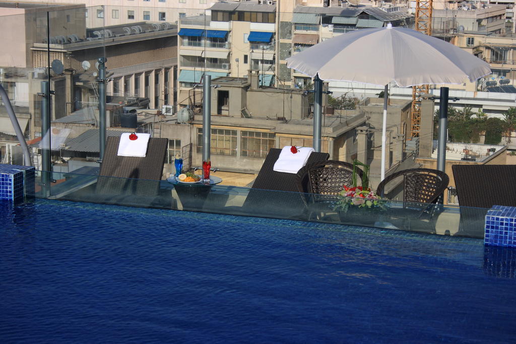 Midtown Hotel & Suites Beirut Exteriör bild